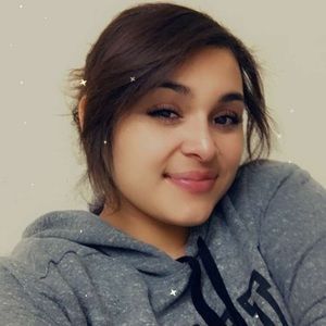 Meet your Posher, Estrella